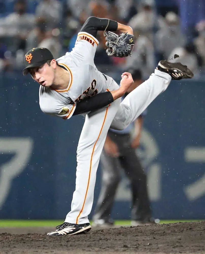 巨人 直江 5回途中2失点でプロ初勝利ならず 村上に先制弾許し 1点差迫った直後にピンチ招いて降板 スポニチ Sponichi Annex 野球