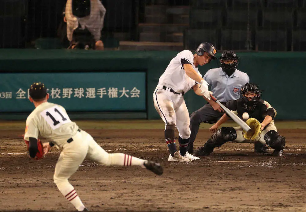 【画像・写真】高松商・藤井　6打点の活躍に「打撃は100点満点」　同点の8回には決勝の3点三塁打