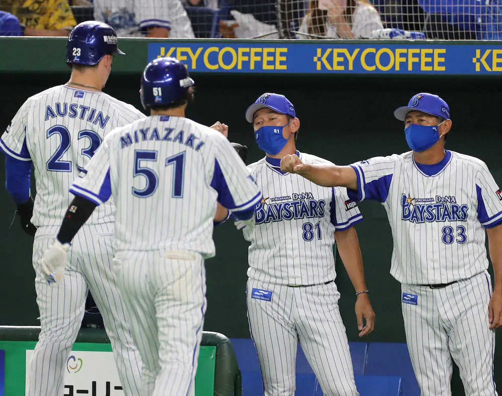 【画像・写真】DeNA三浦監督　後半戦初勝利に喜び「この流れを大事にしたい」　4勝目の坂本も評価「よく踏ん張った」