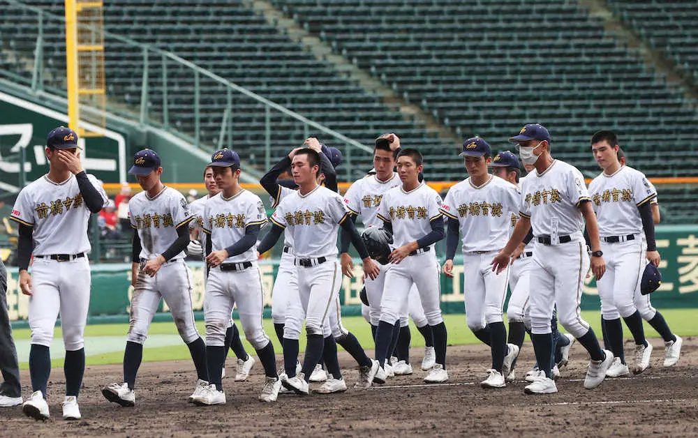 【画像・写真】前橋育英・外丸　1球に泣く「負けにつながって、申し訳ない」8回1失点完投も無援