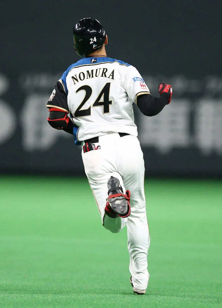 【画像・写真】日本ハム・野村　初の1試合2発　“ポスト中田”だ！田中将から2ラン放つ
