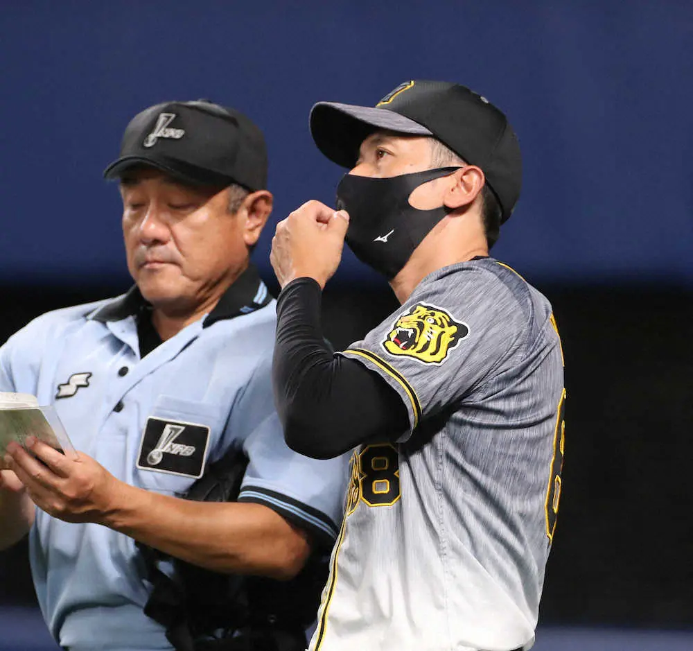 【画像・写真】阪神・矢野監督がローテ再編を示唆　3回3失点の二保抹消で、ガンケルが復帰へ
