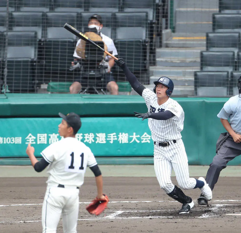 【画像・写真】明徳義塾　松商学園を下してベスト8！　エースの代木が完封＆先制ソロ