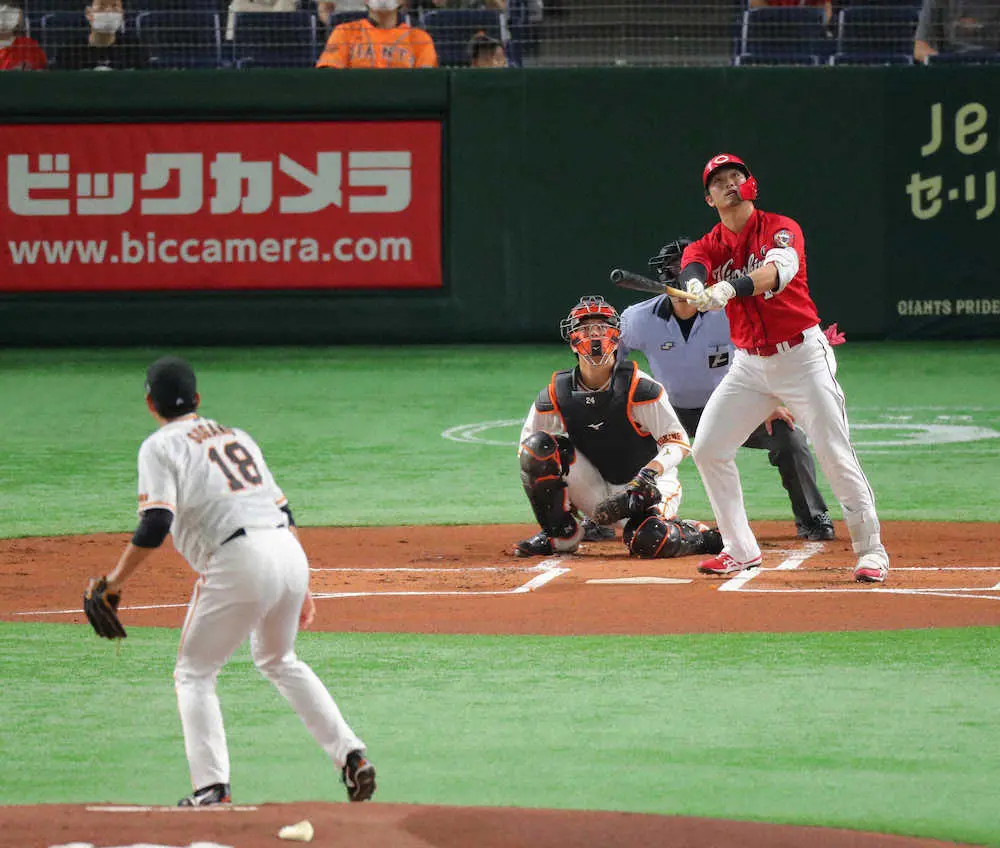 【画像・写真】広島・誠也　菅野から「脱出弾」　今季最長ブランク15試合ぶり一発　坂倉も続いた2者連発