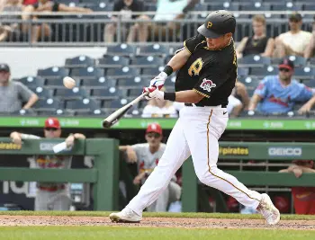 パイレーツ 筒香 メジャー2年目で初のサヨナラ弾 とにかく強い打球考えた 貢献できうれしい スポニチ Sponichi Annex 野球