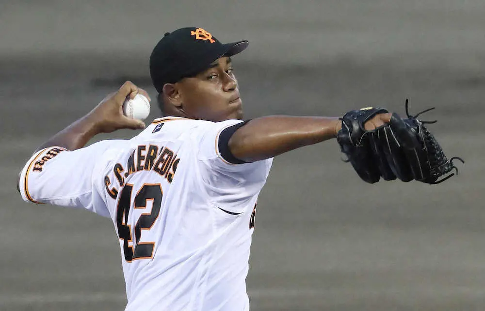 【画像・写真】巨人　ヤクルトとの“壮絶”首位攻防第1R制す!地元凱旋・吉川が3安打4打点と大暴れ