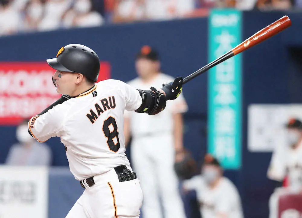 【画像・写真】巨人・丸が先制2ラン！2戦連発に原監督わっしょいポーズお出迎え　131日ぶり白星懸かる菅野も満面笑み