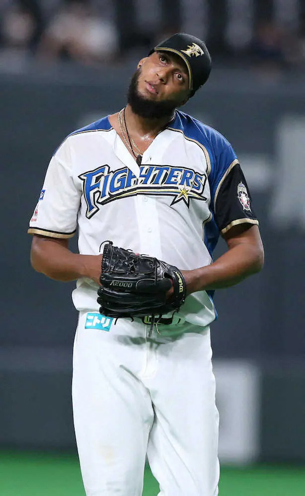 【画像・写真】日本ハム　4点リードの9回にまさかの大誤算…4番手B・ロドリゲスが大炎上でオリックスと引き分け