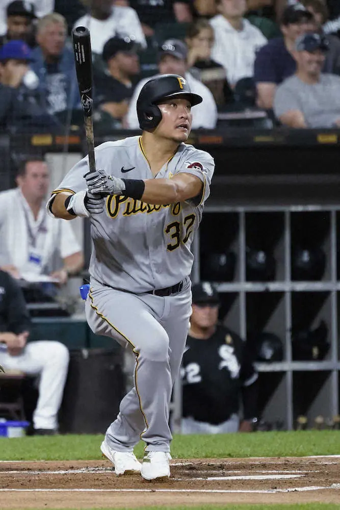 【画像・写真】パイレーツ・筒香、ノーヒッター左腕から痛烈二塁打!「左対左」も先発起用に応えた