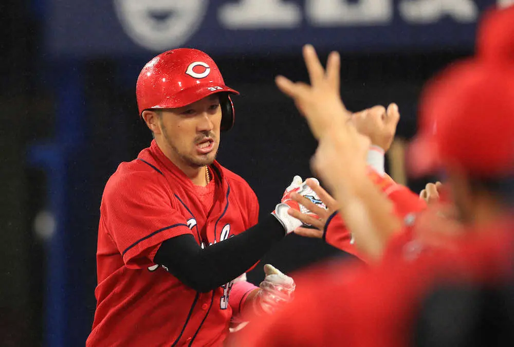 【画像・写真】広島・菊池涼　勝利呼んだ3打点　4回4試合ぶり11号に7回2点打「取れるところで取れてよかった」