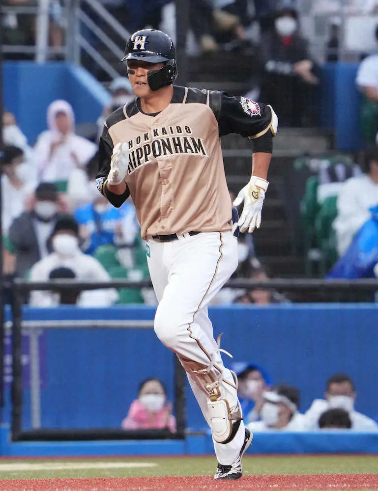 【画像・写真】日本ハム・木村　移籍初アーチ！西武時代世話になった栗山が偉業達成の日に祝砲