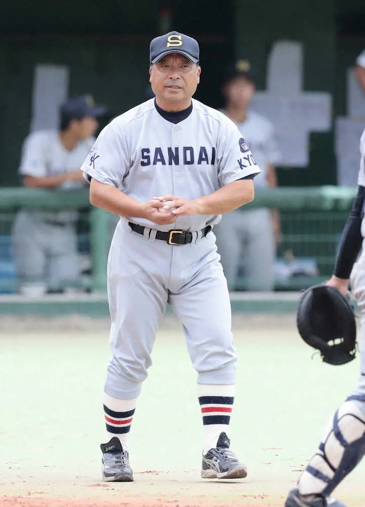【画像・写真】京産大・勝村法彦監督