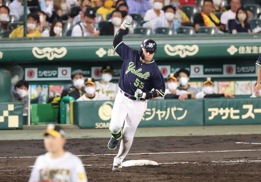 【画像・写真】ヤクルト・村上　8試合ぶりの豪快3ラン　自己最多の1試合6出塁