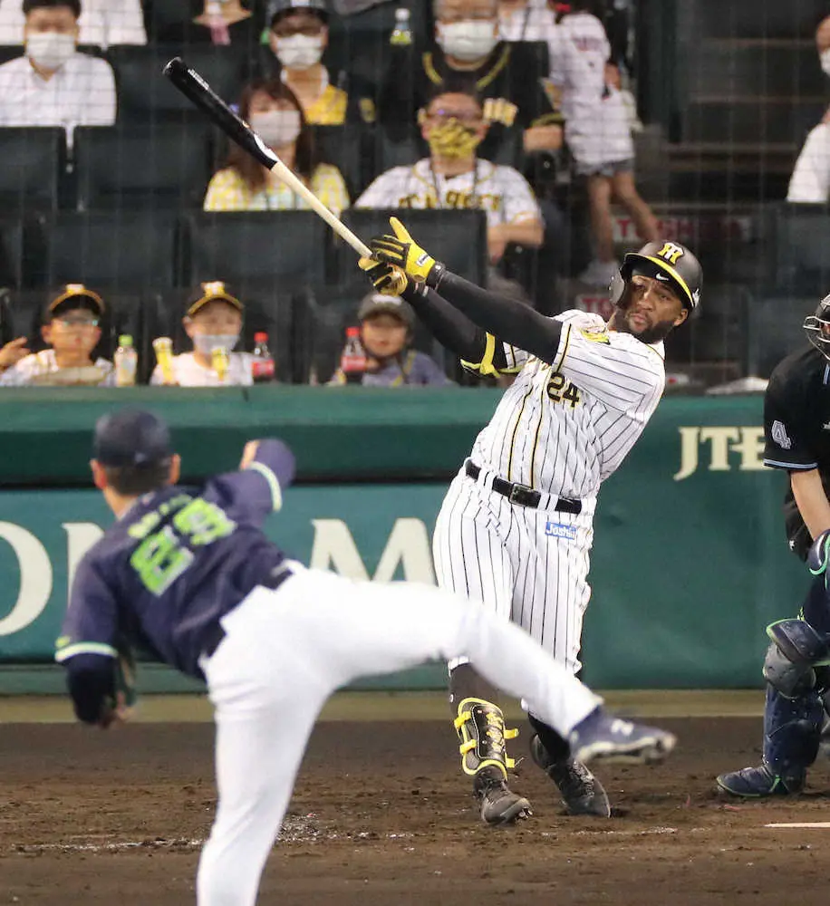 【画像・写真】阪神・ロハス　代打で同点2ラン　100万円ゲット弾　球団助っ人の代打本塁打は12年ブラゼル以来