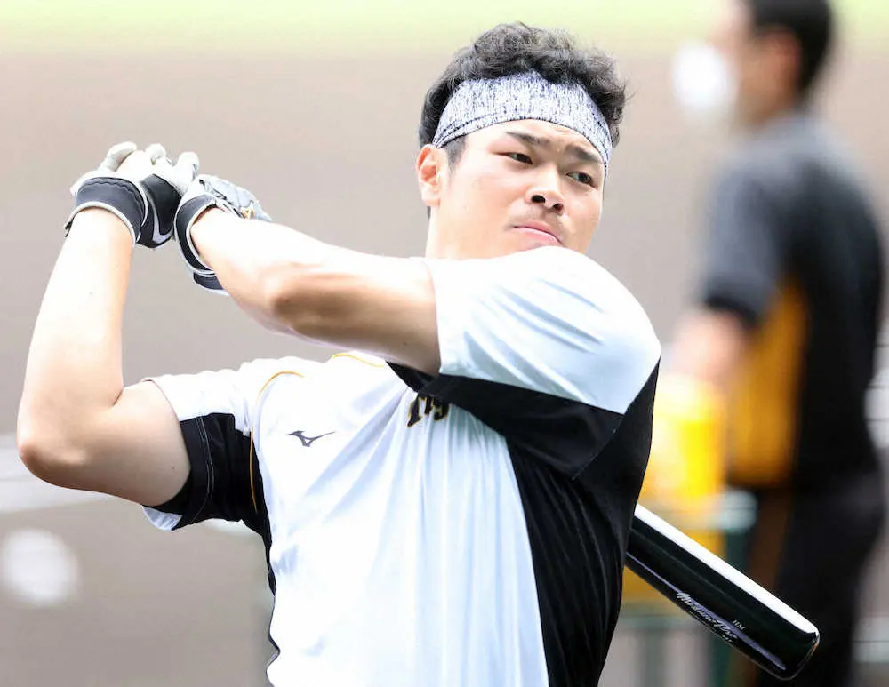 【画像・写真】阪神・佐藤輝「悔しさあるけど、成長するチャンスだと思って取り組みたい」初の2軍降格に闘志燃やす