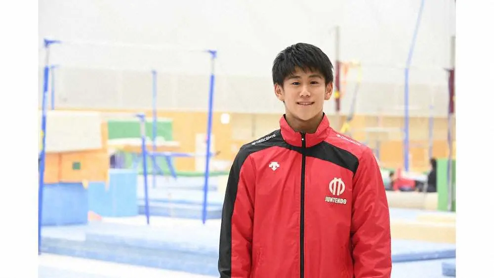 【画像・写真】首位ロッテに金メダリストがエール投！　29日オリックス戦で体操・橋本大輝が始球式