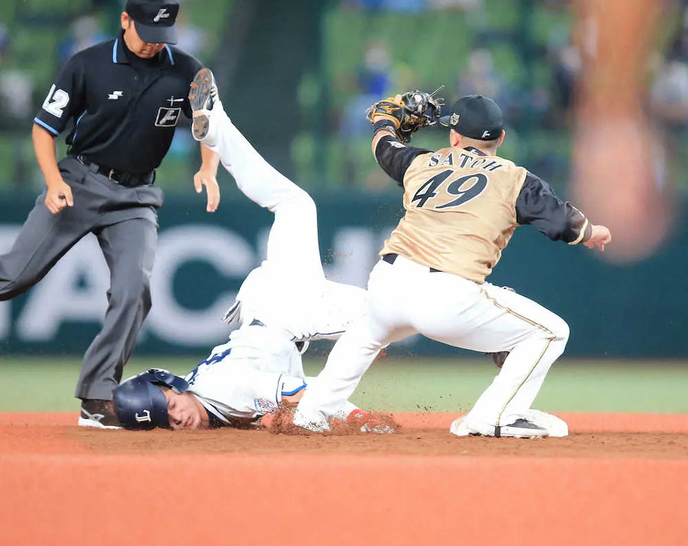 【画像・写真】西武・岸　攻守で同学年のエース・光成援護　先制2点打＆好送球披露