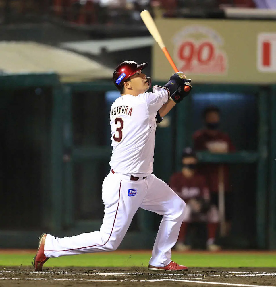 【画像・写真】楽天・浅村が宮城攻略　2戦連発の先制12号で難敵から今季初得点「いつも以上に積極的に」