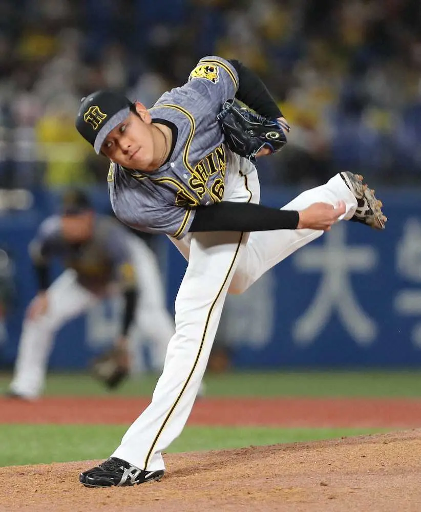 【画像・写真】虎の小川も見せた意地　ピンチ招くも空振り三振奪いガッツポーズ「昨日は点を取られてしまったので」
