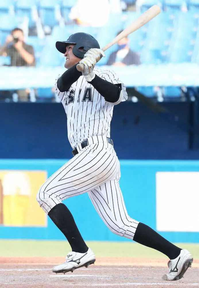 【画像・写真】亜大・木倉　ミート徹し2戦連続のV弾「内角の直球を思いっきり打てた」
