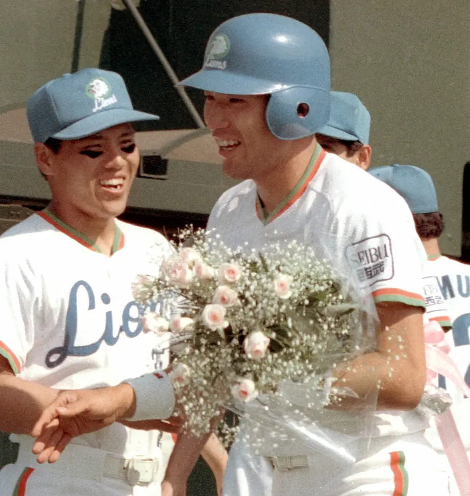【画像・写真】1989年6月4日のダイエー戦で当時史上最年少となる21歳9カ月で通算100号本塁打を放った西武・清原和博内野手