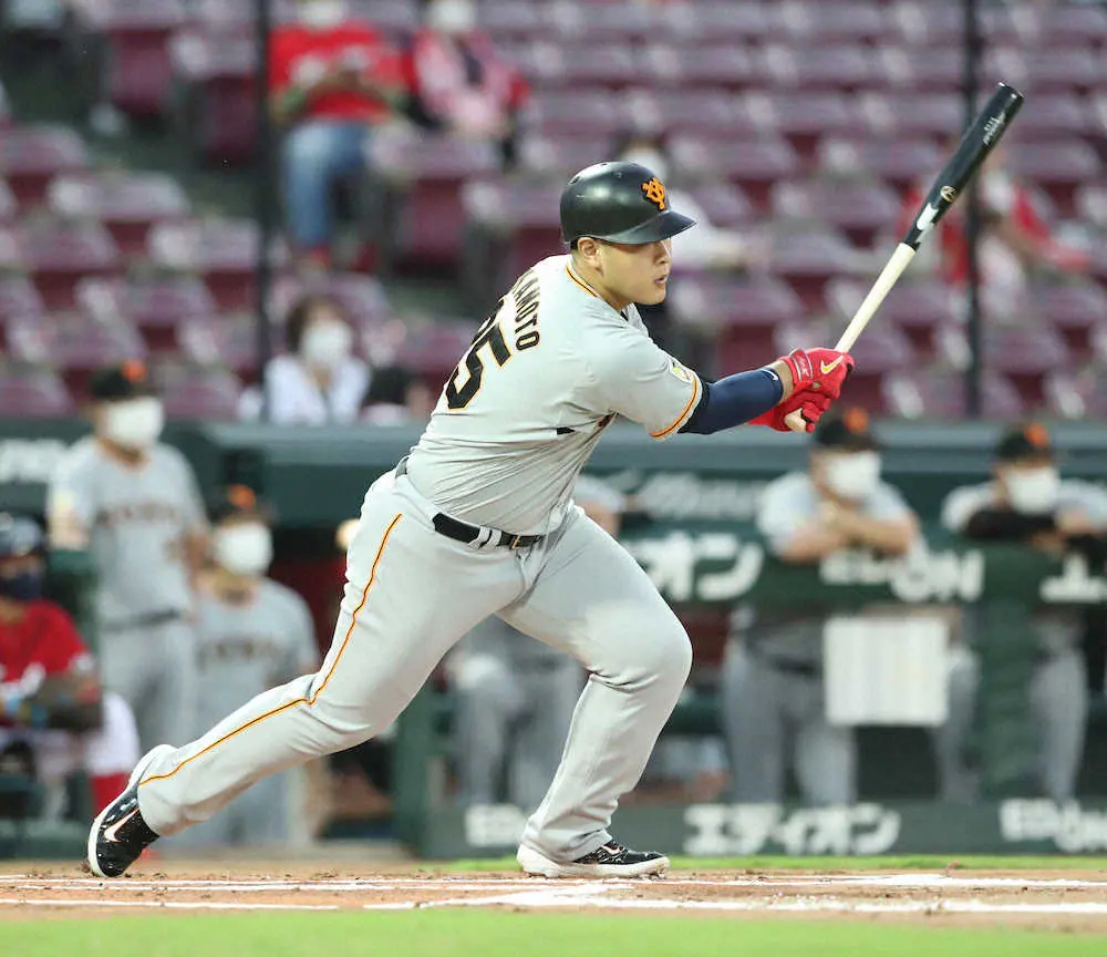 巨人 岡本和 初回先制2点打で自己新102打点 原監督 逆転vへ初回から坂本に送りバント指令 スポニチ Sponichi Annex 野球