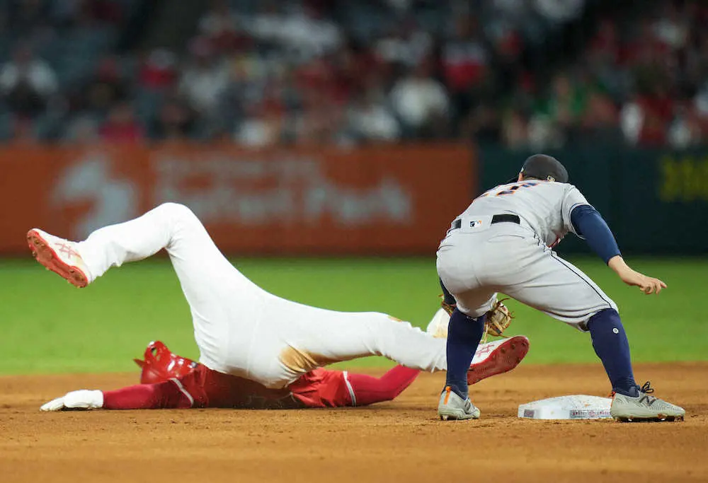 【画像・写真】大谷翔平　申告敬遠2回を含む初の1試合4四球、球場は大ブーイング　エ軍は延長12回の激闘も6連敗