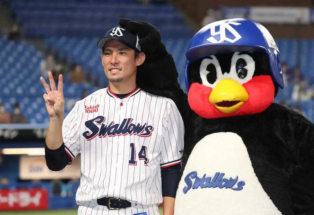 【画像・写真】ヤクルト・高梨　5カ月ぶり白星にホッ「連勝止めなくて良かった」　7回無失点は「先制点が大きかった」