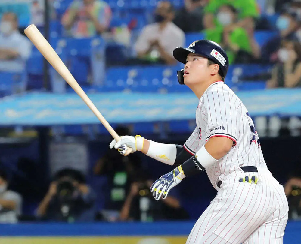 【画像・写真】ヤクルト・村上　自分超え37号＆98打点　“2冠”の巨人・岡本和をピタリ追走
