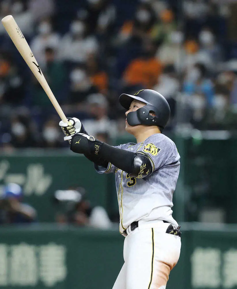 【画像・写真】阪神の主砲・大山が「一番搾り」直撃弾!　驚愕の17号ソロで賞金100万円&ビール1年分もゲット
