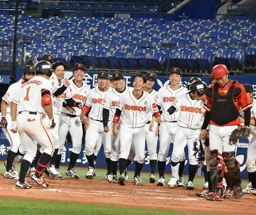 【画像・写真】ENEOS・山崎サヨナラ弾で東京D切符　大久保監督「死闘を尽くして選手がよく頑張った」
