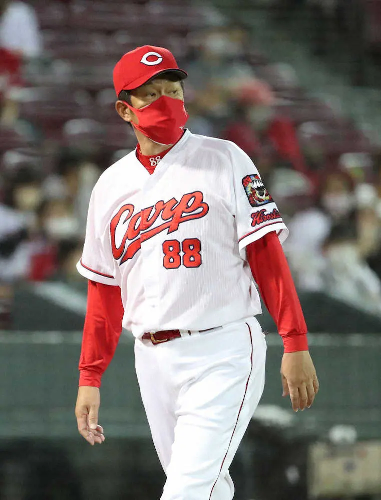 【画像・写真】魔の8回…広島、逆転直後に救援陣打たれ連勝6でストップ　ケムナ反省「四球出して流れ悪く」