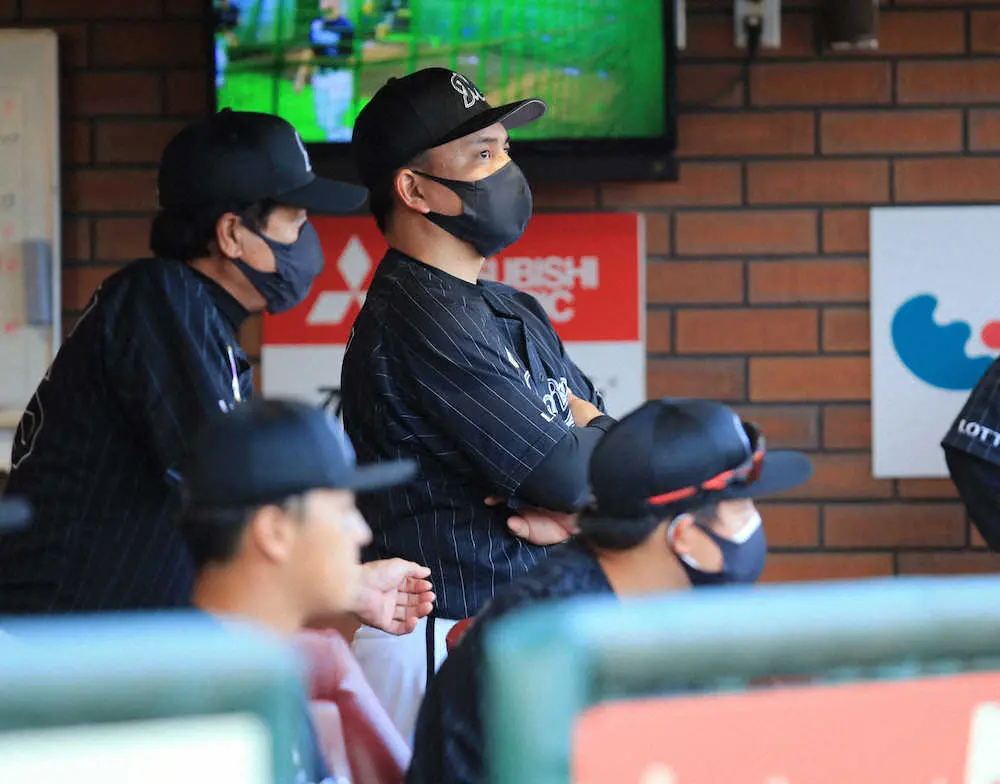 【画像・写真】ロッテが4連敗　拙守連発で首位オリに1・5差　井口監督「ああいうのをなくして…」