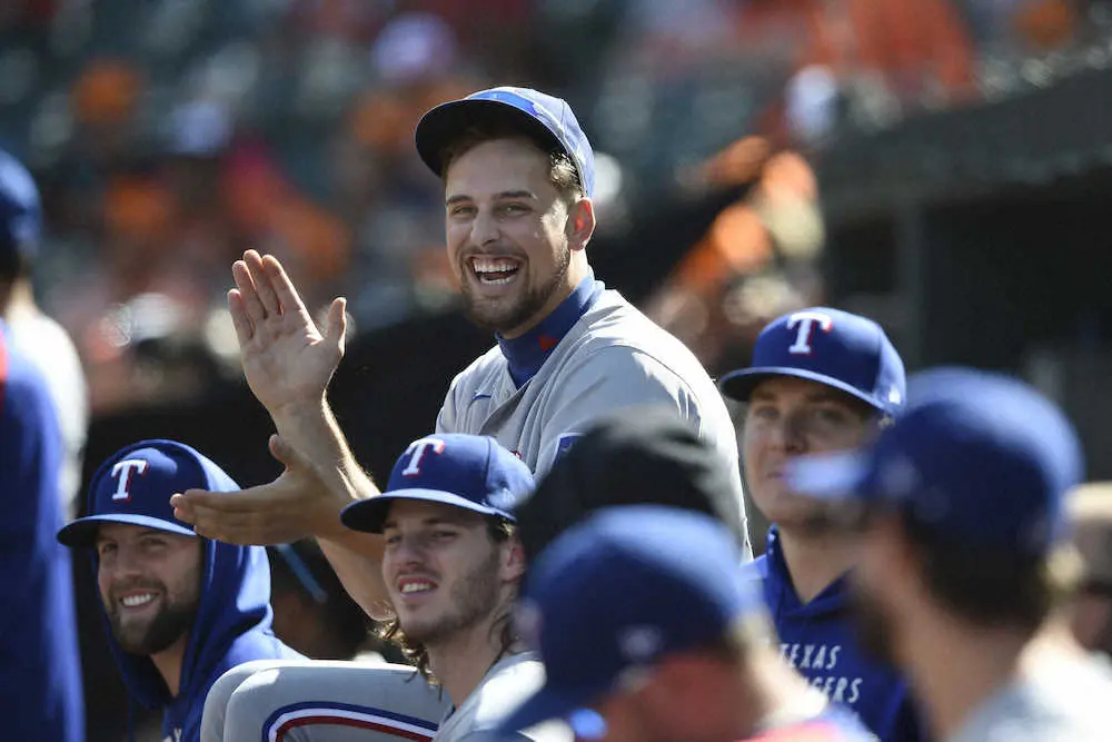 【画像・写真】発音は「ロウ」もしくは「ロー」のレンジャーズのLOWE（AP）