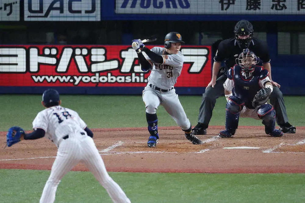 【画像・写真】巨人・松原　川相＆二岡に並んだ球団歴代6位の22試合連続安打！