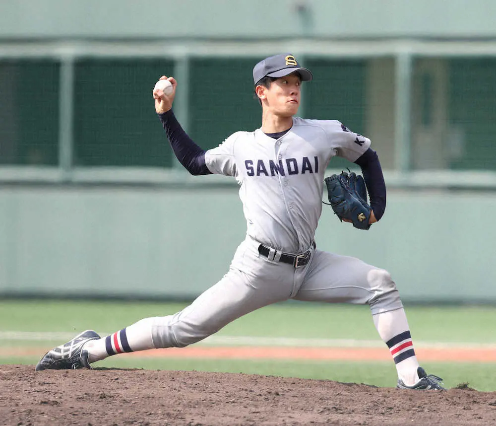 【画像・写真】京産大・北山　ドラフト前最終登板で1失点完投　巨人・水野スカウト部長も「見られて良かった」と満足げ