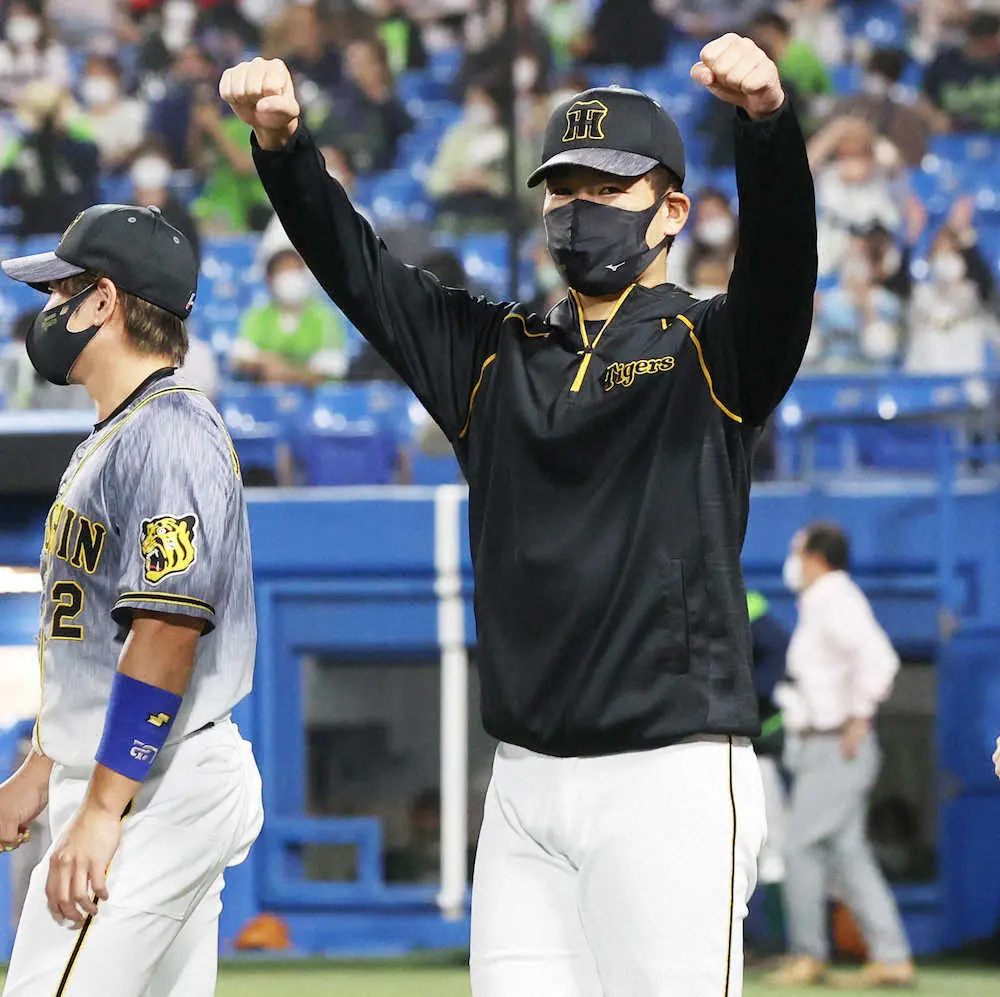 【画像・写真】阪神・岩崎　1年ぶりのイニングまたぎできっちり零封「絶対に勝たないと…」　前日は温存策裏目で逆転負け