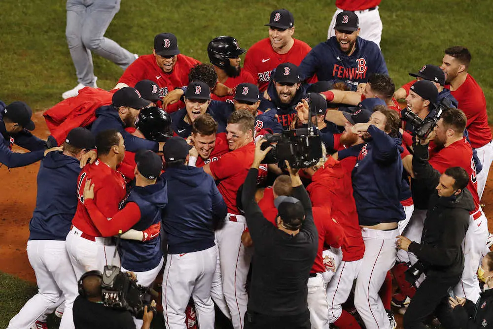 【画像・写真】Rソックスが2戦連続でサヨナラ勝ち！3年ぶりのリーグ優勝決定シリーズ進出