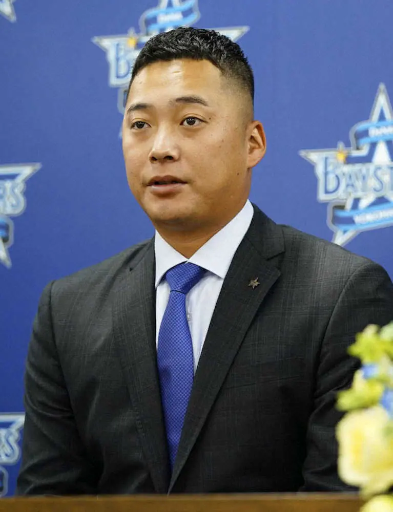 【画像・写真】DeNA・中井「14年間いい経験」武藤「ベイスターズに恩返しできれば」今季限りで引退の2人が会見