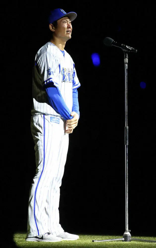 【画像・写真】DeNA中井大介の現役最後の打席は右前打　ガチンコで出塁決めた！