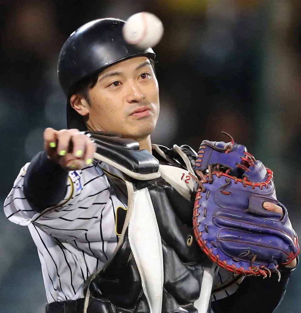 【画像・写真】関本賢太郎氏　阪神・坂本の好リード光る　ヤクルト・村上を3三振　特に7回の裏をかいた配球はお見事