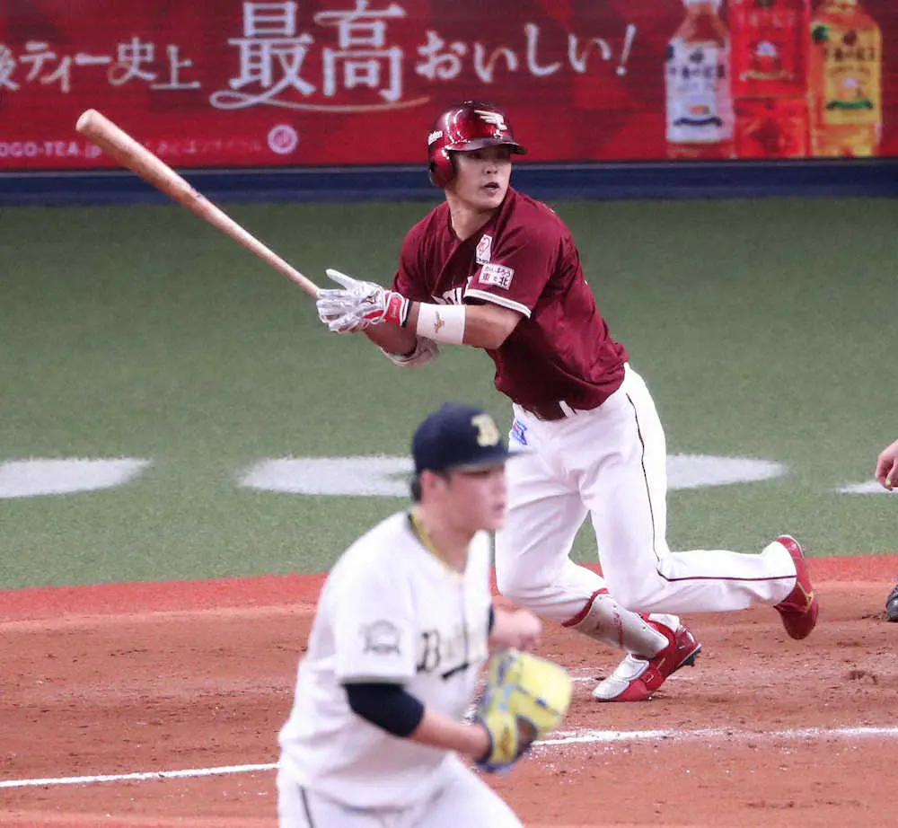 【画像・写真】楽天・山崎剛　逆転V打に笑顔「とにかく気持ちで打ちました」
