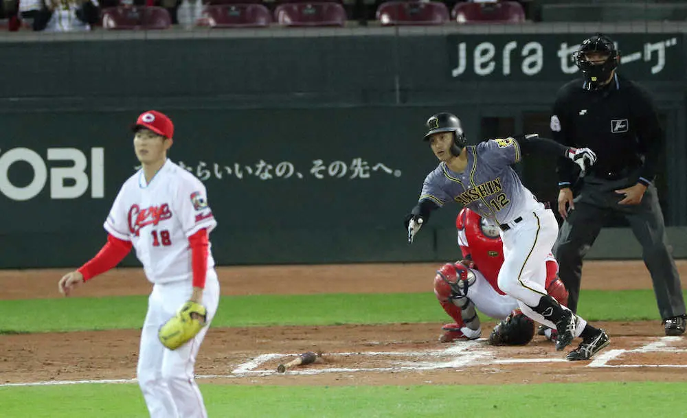 阪神 甲子園vへ望みつないだ坂本同点打 ヤクルト2連敗なら 残り2戦勝つのみや スポニチ Sponichi Annex 野球