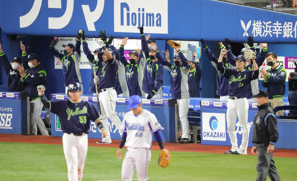 【画像・写真】ヤクルト快勝でM1！　いよいよ6年ぶりVは秒読み段階へ　この後、阪神が△でも高津監督胴上げ