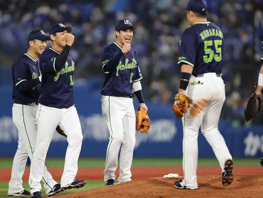 【画像・写真】ヤクルト・山田　主将1年目「貢献するプレーできた」　五輪金に続き「2冠」達成