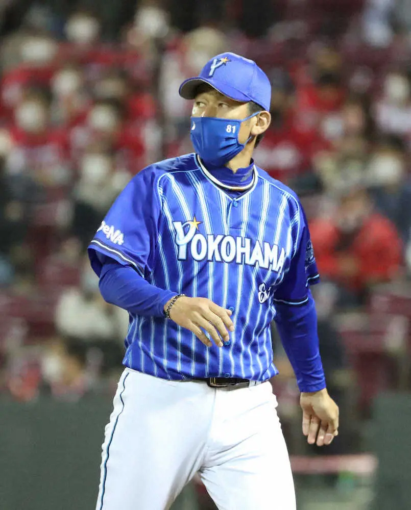 【画像・写真】【隠しマイク】DeNA・三浦監督　今季大活躍の牧について問われ「ルーキーなんですけどね」