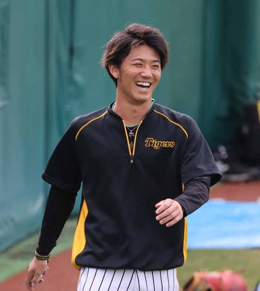 【画像・写真】阪神・伊藤将　1年目自己採点は100点　次なる目標は日本一「みんなで矢野監督を胴上げしたい」