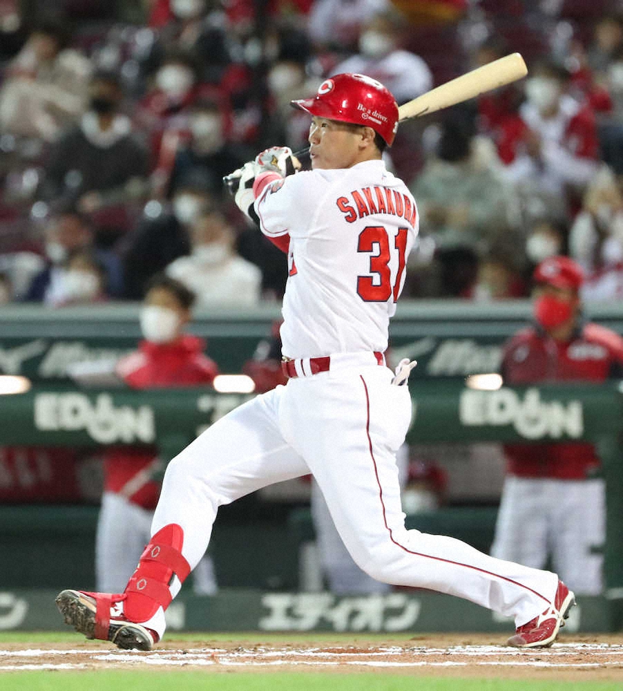 29日プロ野球見どころ 広島 鈴木誠 坂倉 同一球団で打率1 2位独占なるか スポニチ Sponichi Annex 野球