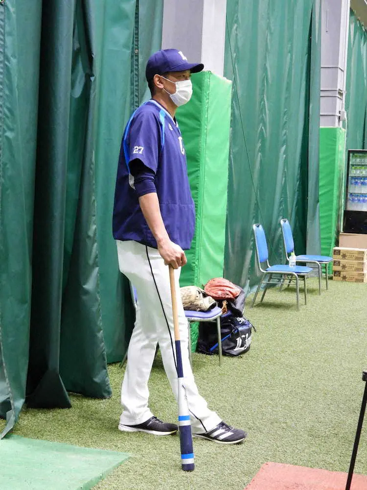 【画像・写真】野球への真摯な姿勢、プロの苦楽を知る男が兼任コーチに　来季巻き返しへ西武・内海がチームの大きな支えに