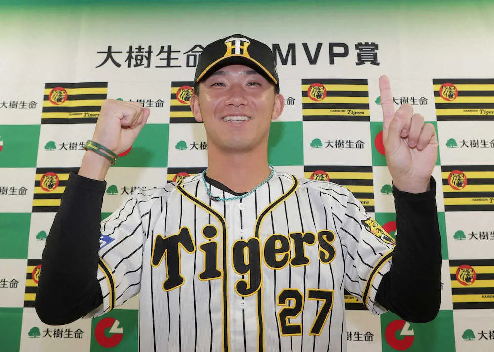 【画像・写真】DeNA・牧＆阪神・伊藤将　史上初月間MVPルーキー投打ダブル受賞